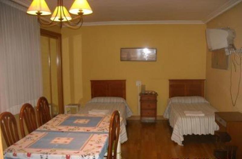 Apartamentos Fede Erandio Rum bild